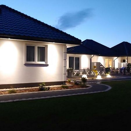 Apartamenty Dzemejra - Jumeirah Ujście-Darłowskie Buitenkant foto