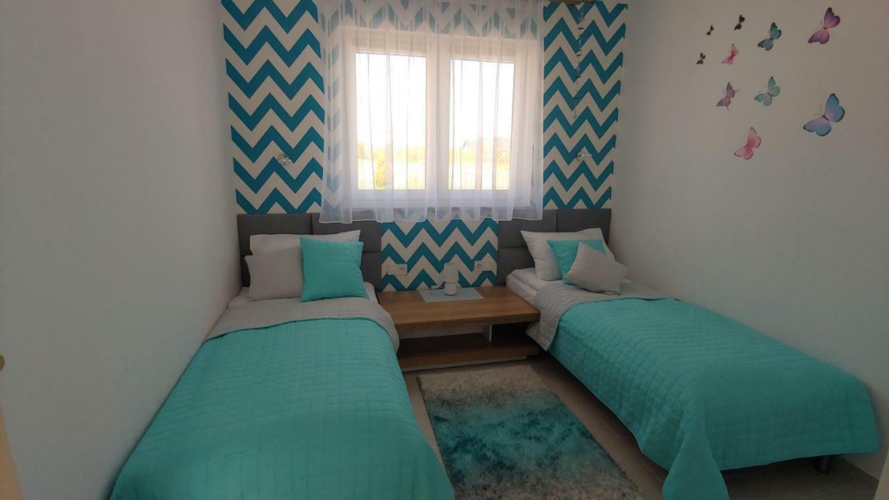 Apartamenty Dzemejra - Jumeirah Ujście-Darłowskie Buitenkant foto
